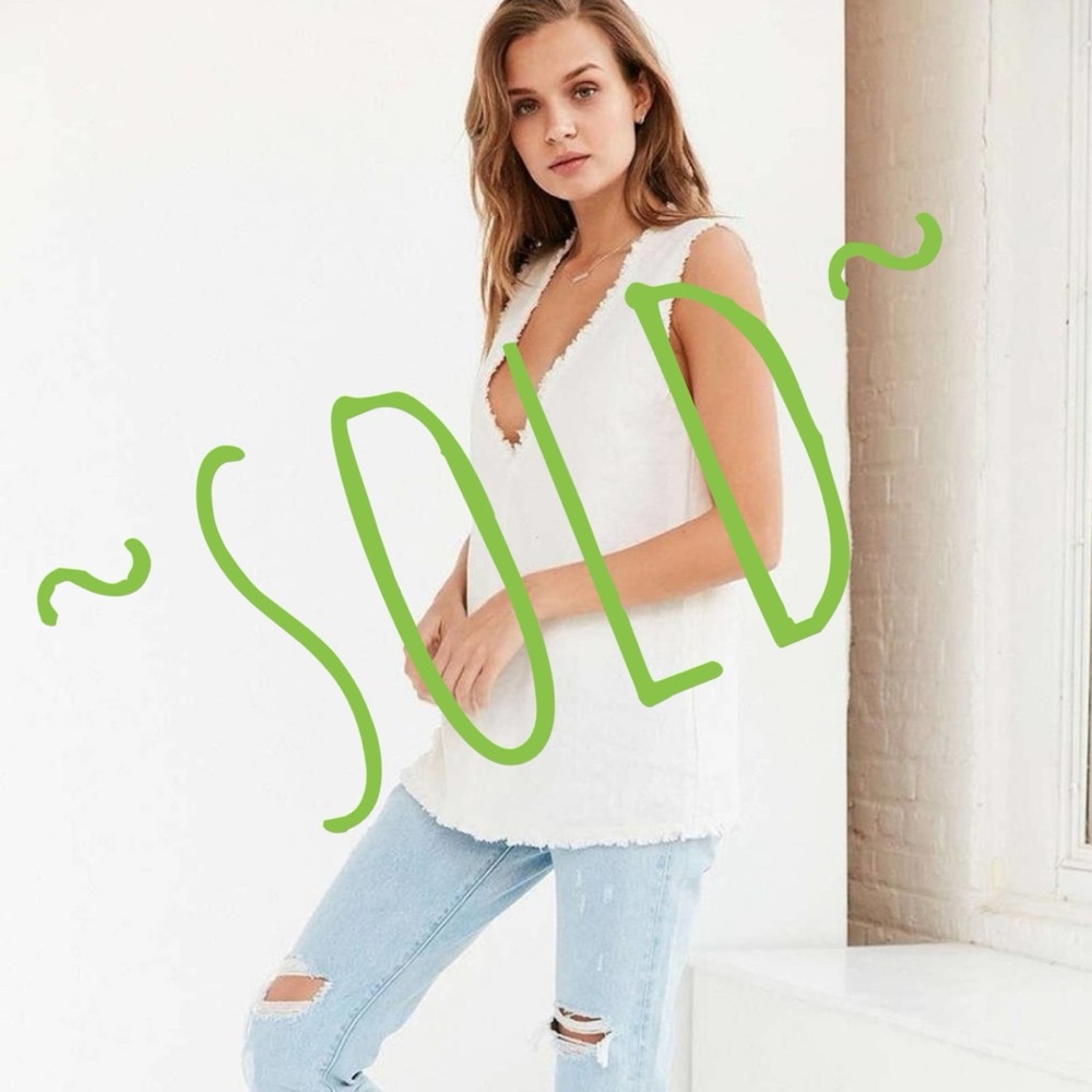 Anthropologie Silence + Noise Frayed Hem Top